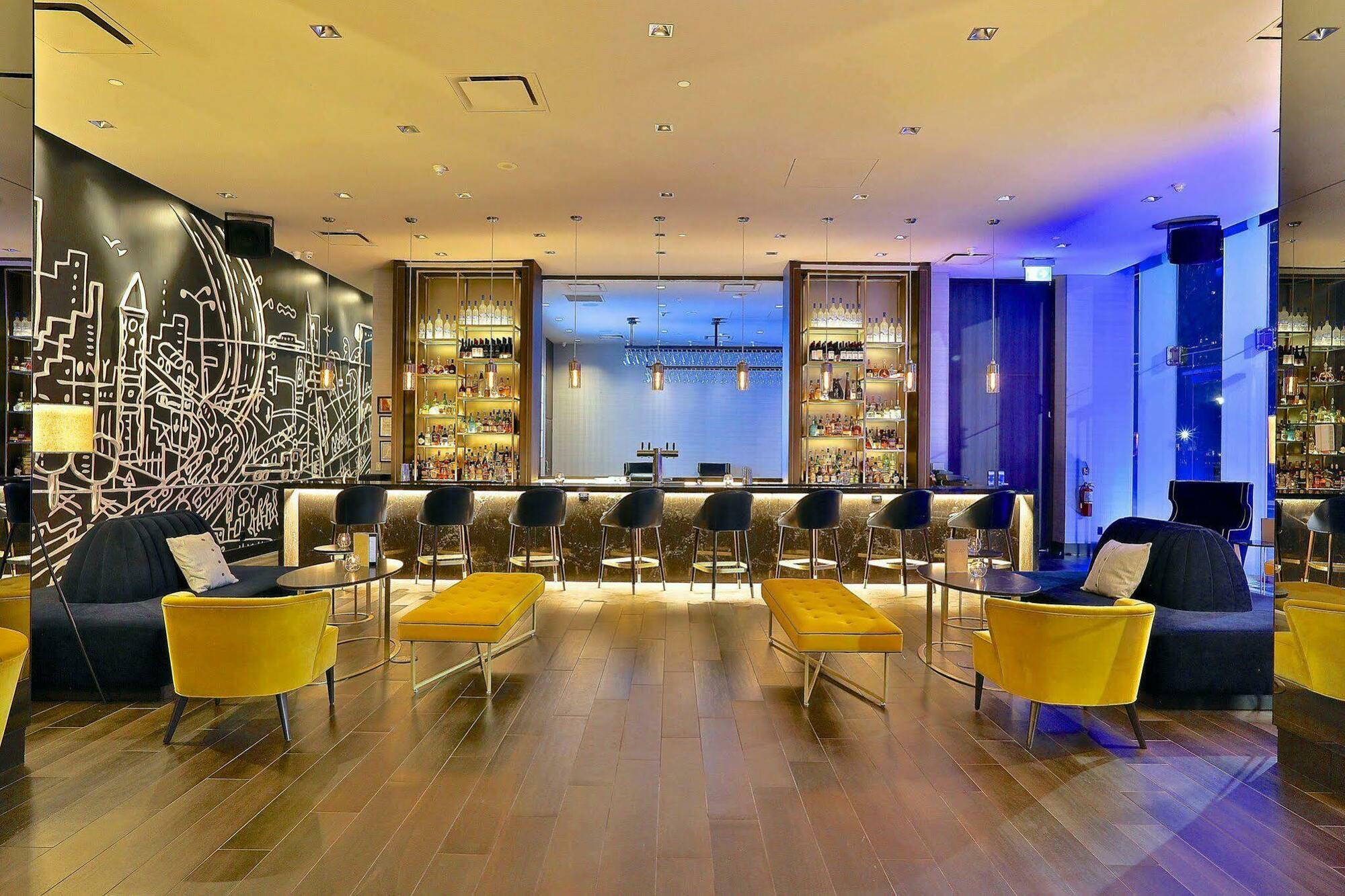1 Hotel Торонто Экстерьер фото